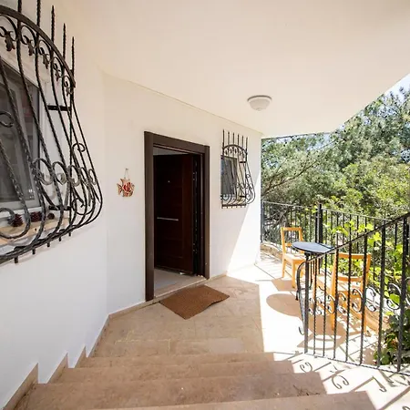 Amazing House Inside A Forest With Shared Pool In Bodrum, Mugla Διαμέρισμα *