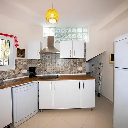 Amazing House Inside A Forest With Shared Pool In Bodrum, Mugla Apartman
